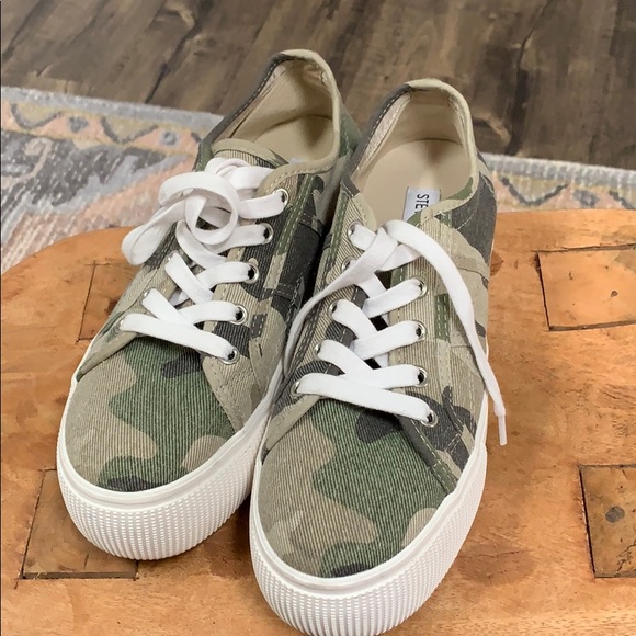 steve madden emmi platform